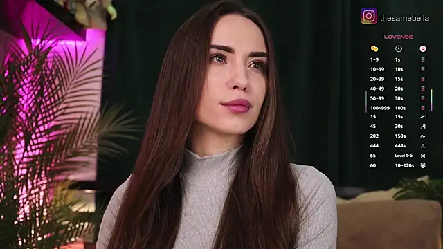 BabyYoda- online show from October 24, 5:42 pm