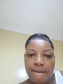 Snapshot of Miss_lisa- chatting on July 17, 12:39 am Miss lisa- online show from July 17, 12:39 am
