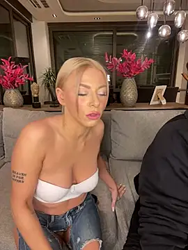 SexOnMyLvL online show from January 4, 9:52 pm