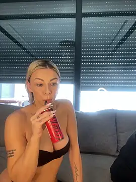 SexOnMyLvL online show from March 27, 12:05 pm