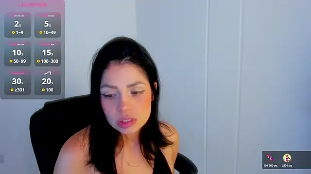 dominique21  online show from March 12, 6:52 am