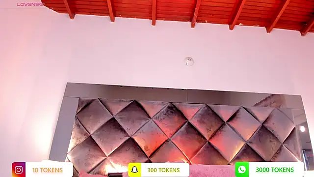 sofhiaa adaams online show from March 6, 6:48 pm