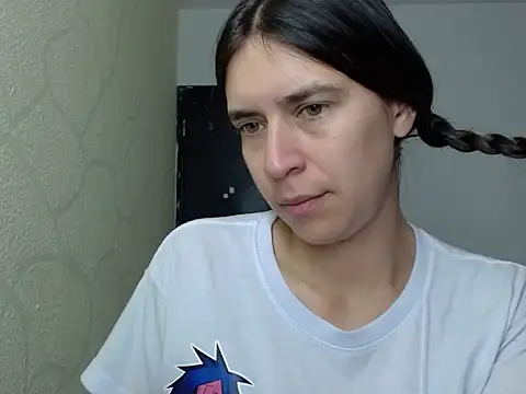 Snapshot of linda92astro chatting on October 29, 12:07 pm linda92astro online show from October 29, 12:07 pm