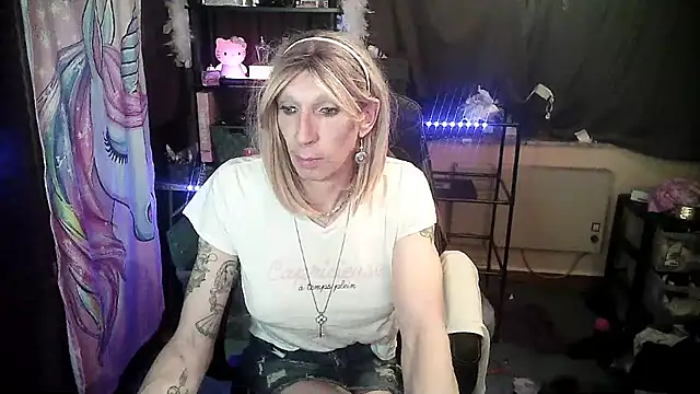 Ombeline1 online show from March 20, 6:42 pm