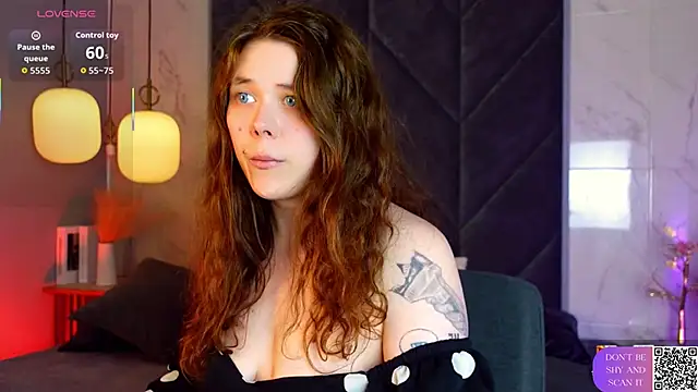 SophiePure online show from March 23, 8:57 pm