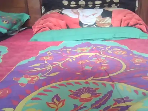 Nuttysub online show from October 17, 1:53 am