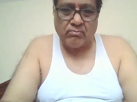 Nuttysub online show from October 18, 1:52 am