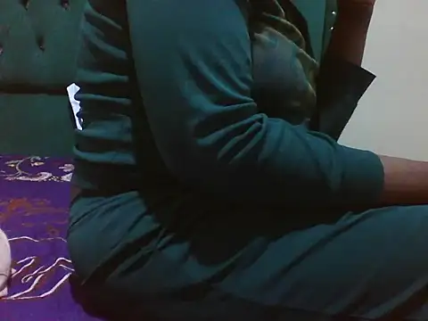 Sexy Riri online show from June 18, 12:20 pm