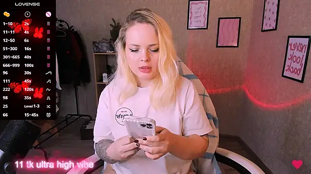 Snapshot of flower_sarah_ chatting on March 5, 7:05 am flower sarah online show from March 5, 7:05 am