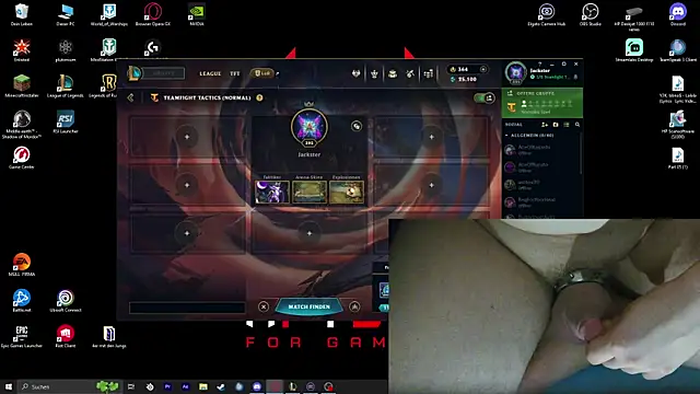 Snapshot of jackst3r chatting on March 17, 1:35 am jackst3r online show from March 17, 1:35 am