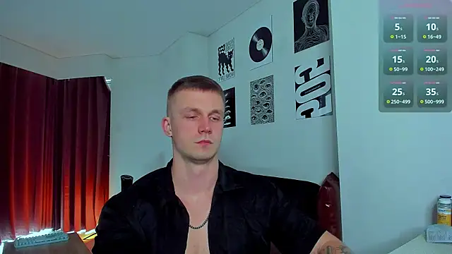 Samuel Andrew online show from August 8, 1:52 am