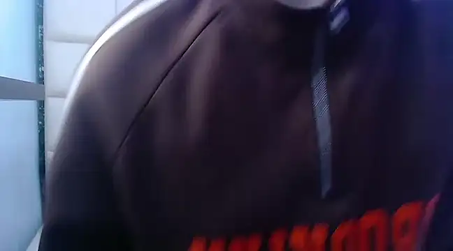 isabeautyx19 online show from January 17, 2:39 pm