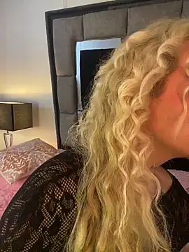 Bonnie vega online show from January 31, 8:01 pm