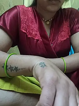 Snapshot of Hi_Radhika chatting on September 19, 12:28 pm Hi Radhika online show from September 19, 12:28 pm