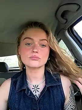 Goldloeckchen159 online show from March 22, 1:41 pm