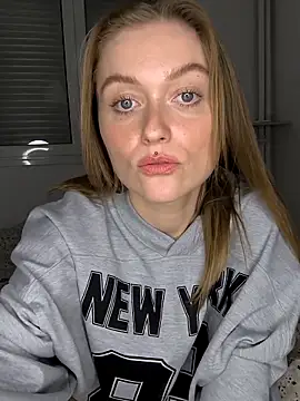 Snapshot of Goldloeckchen159 chatting on March 7, 3:20 pm Goldloeckchen159 online show from March 7, 3:20 pm