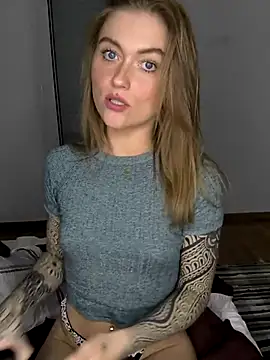 Snapshot of Goldloeckchen159 chatting on March 29, 4:18 pm Goldloeckchen159 online show from March 29, 4:18 pm