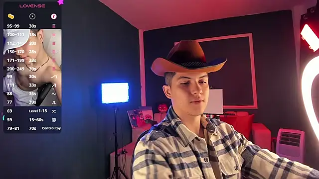 Brat  online show from January 26, 4:51 pm