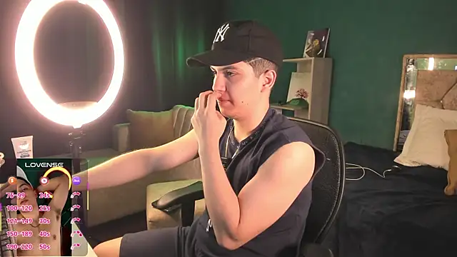 Brat  online show from September 16, 4:19 pm