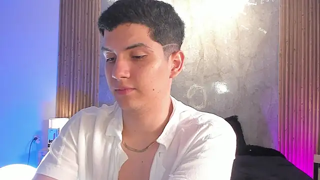 Brat  online show from November 25, 10:21 pm