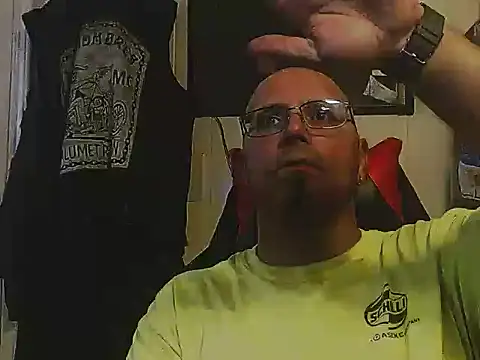 KrazyLegz online show from September 22, 10:45 pm