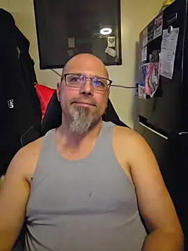 Snapshot of KrazyLegz chatting on March 28, 4:50 pm KrazyLegz online show from March 28, 4:50 pm