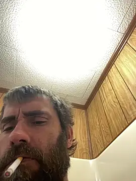 Snapshot of bigJohnson223 chatting on March 22, 2:37 am bigJohnson223 online show from March 22, 2:37 am