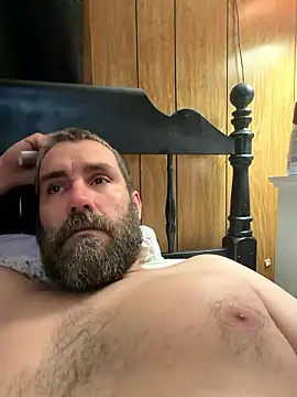 Snapshot of bigJohnson223 chatting on January 18, 9:13 am bigJohnson223 online show from January 18, 9:13 am