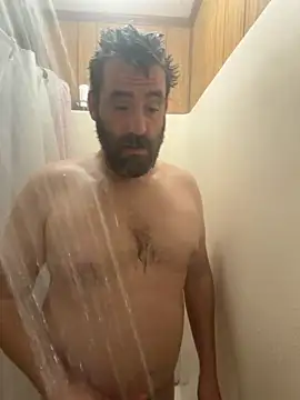 Snapshot of bigJohnson223 chatting on February 15, 10:25 am bigJohnson223 online show from February 15, 10:25 am