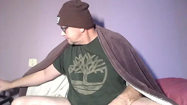 hairy orbite online show from December 1, 8:30 am