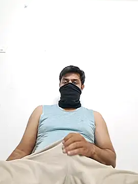 johny 69dxh online show from May 8, 5:40 pm