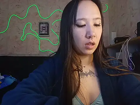 Japabaixinha online show from June 3, 10:51 am