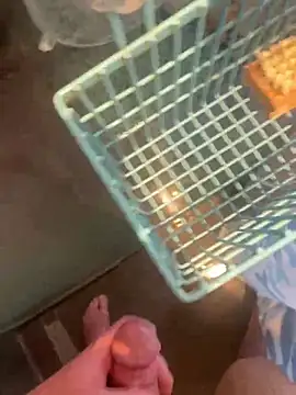 LivingLegend1978 online show from February 2, 8:24 am