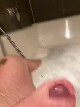 LivingLegend1978 online show from February 5, 6:04 pm