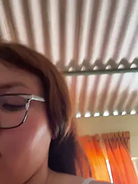 solecito 22 online show from December 4, 2:59 pm