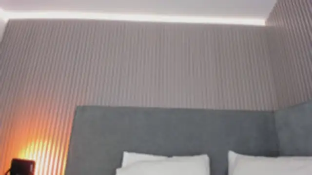 emelie 89 online show from December 16, 1:05 pm