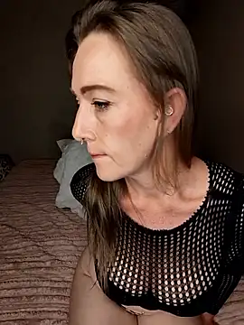 Deviant Desires xx online show from November 16, 7:41 pm