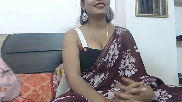 wildbabes online show from April 11, 5:17 pm