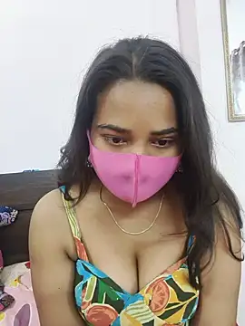 Snapshot of wildbabes chatting on July 31, 8:25 am wildbabes online show from July 31, 8:25 am
