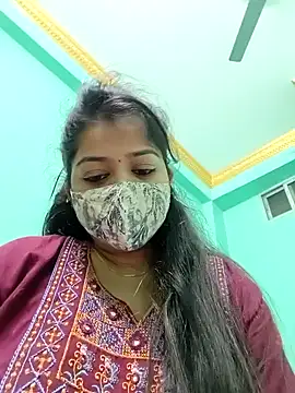 Monalisa Singh online show from December 30, 6:05 pm