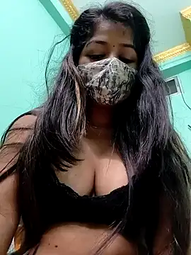 Monalisa Singh online show from January 7, 5:31 pm