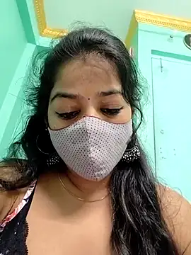 Monalisa Singh online show from February 11, 5:29 pm