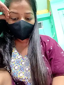 Monalisa Singh online show from October 11, 6:28 pm