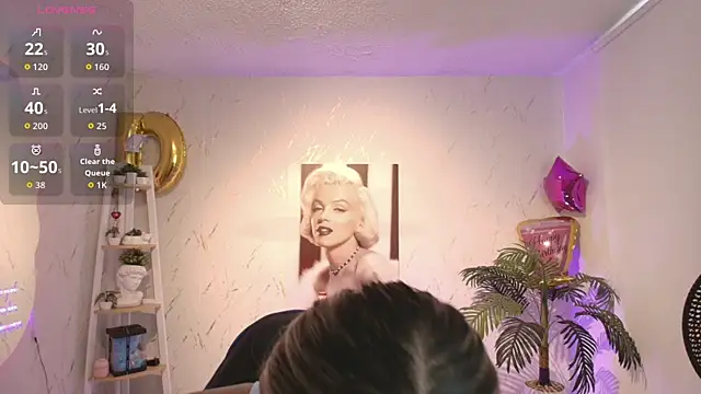 SALOOMEE   online show from September 17, 3:24 pm