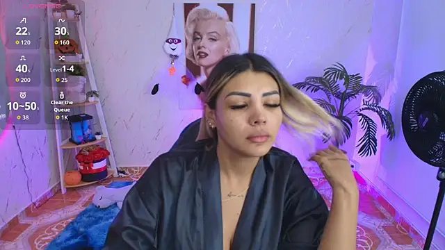 SALOOMEE   online show from November 7, 10:15 am