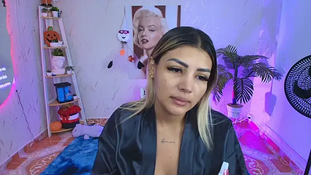 SALOOMEE   online show from November 19, 10:59 am