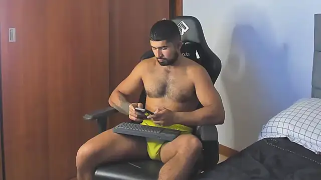 ethaanjones online show from September 17, 8:10 pm