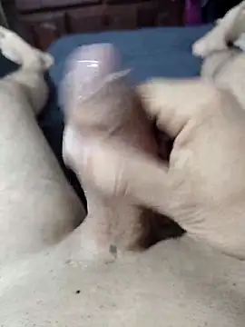 quierodarleche69 online show from April 13, 2:06 am