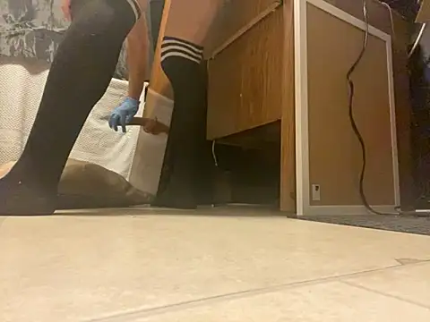 ElPollo77 online show from September 10, 6:35 am