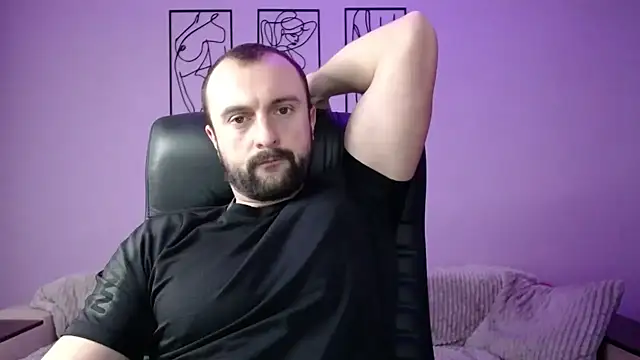 brindlefly6969 online show from January 17, 11:27 am